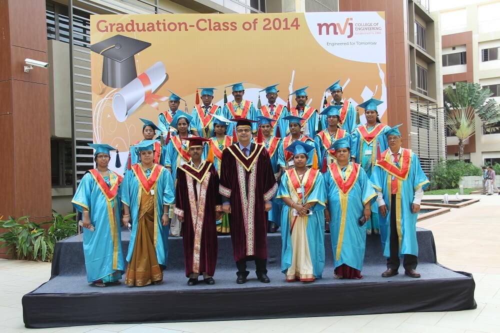 Graduation Day 2015 Img05
